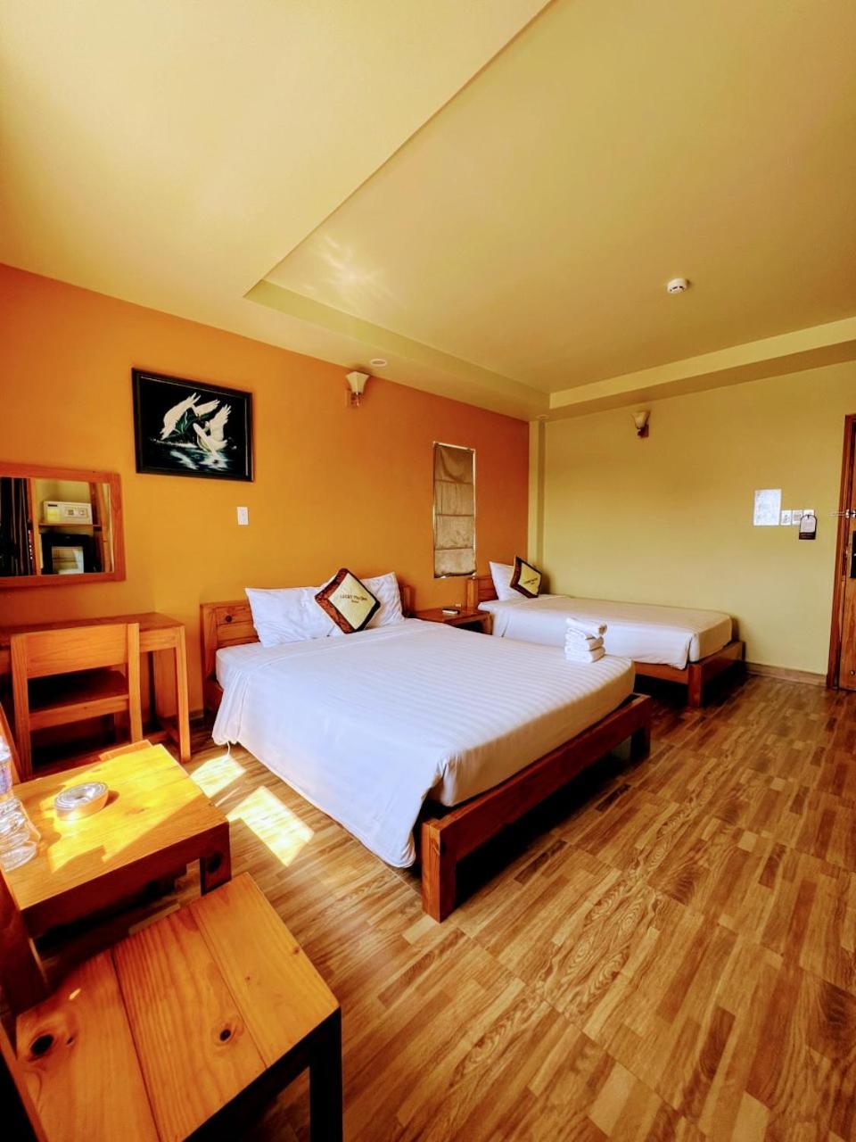 Lucky Phu Quoc Hotel Екстериор снимка