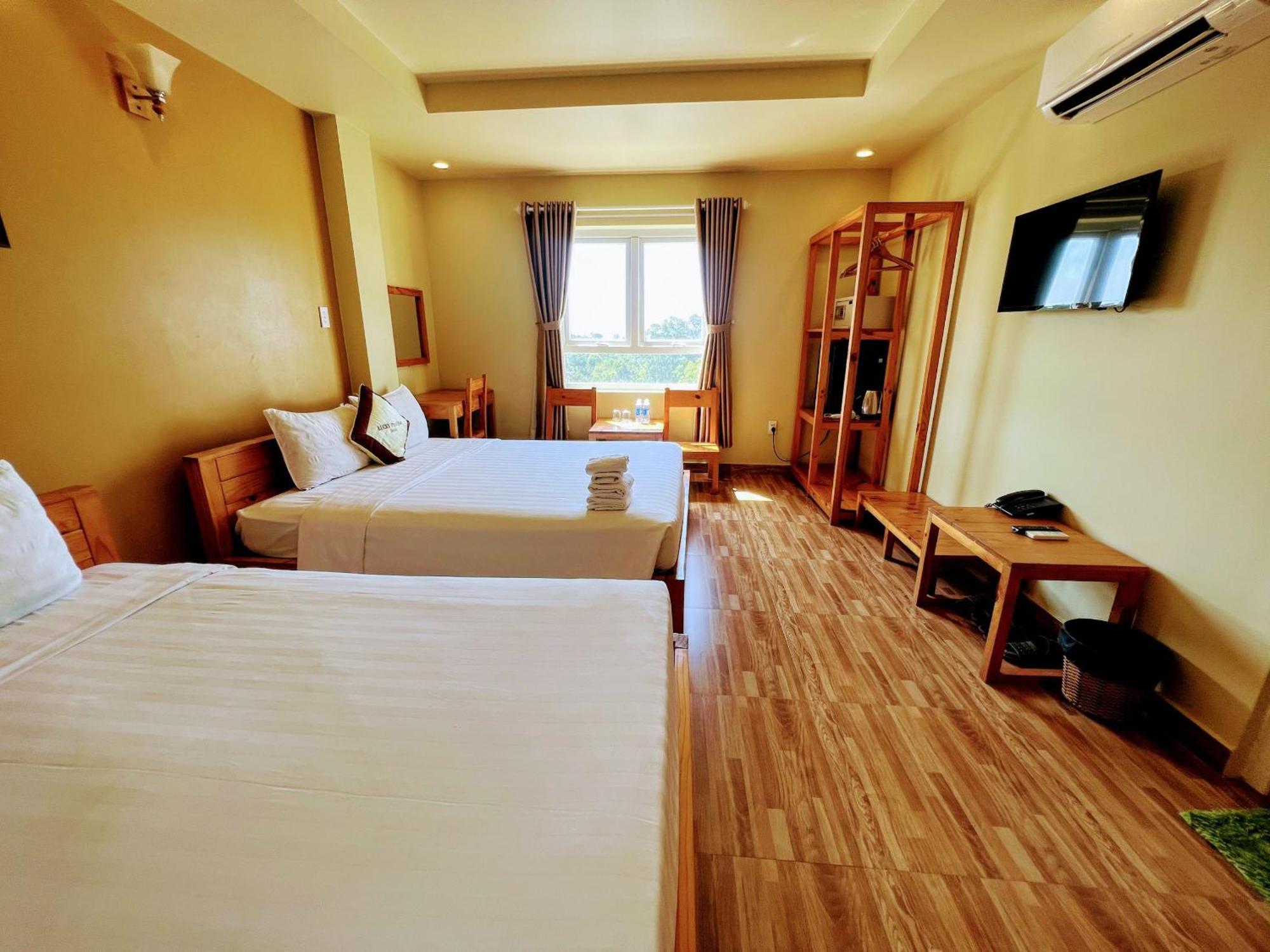 Lucky Phu Quoc Hotel Екстериор снимка
