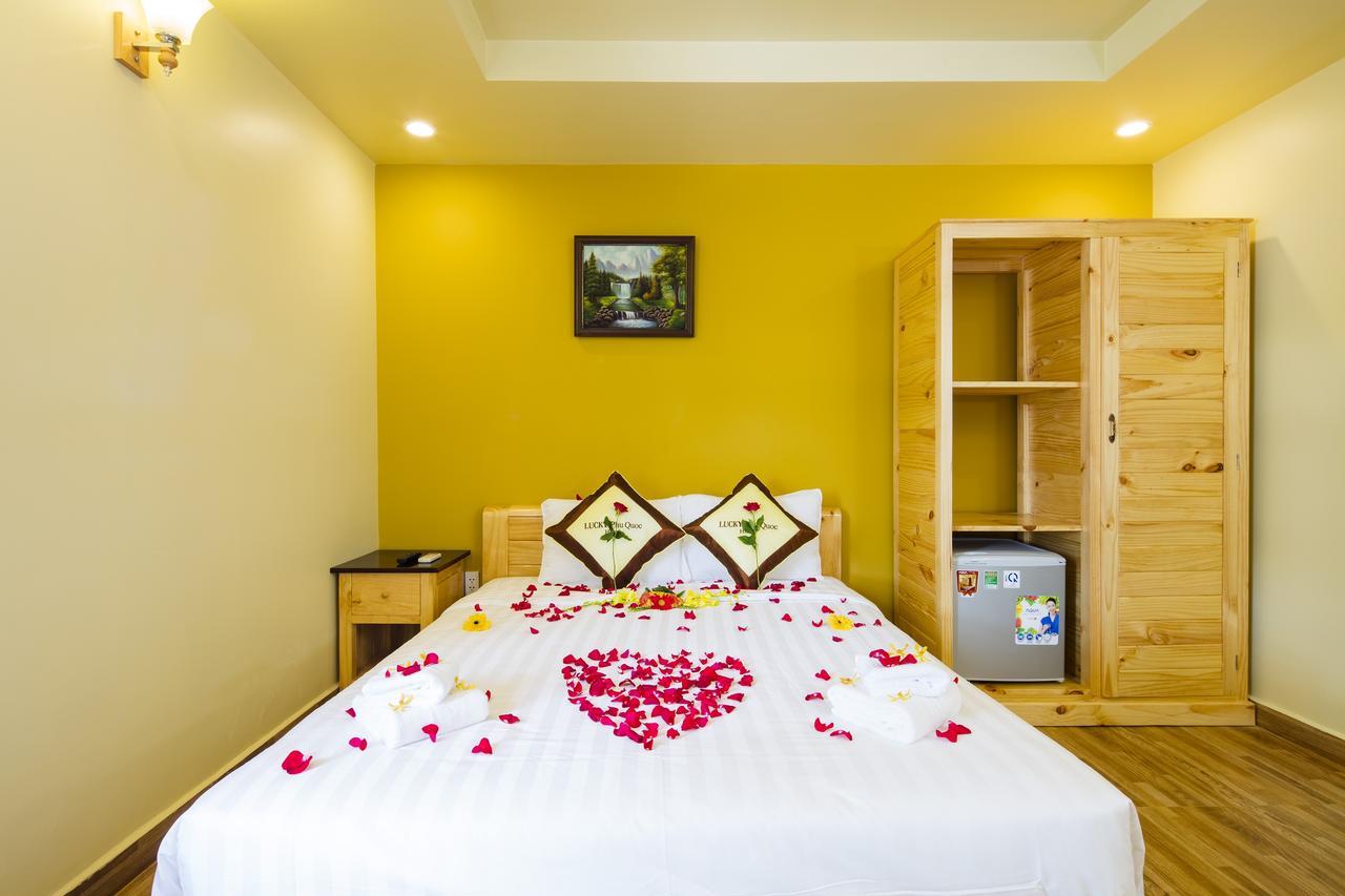 Lucky Phu Quoc Hotel Екстериор снимка